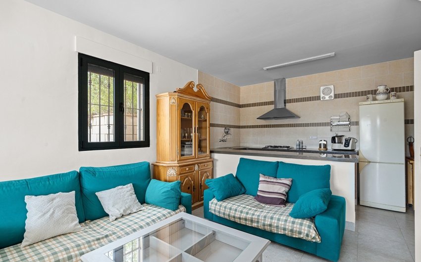 Revente - Villa -
Alicante - Rebolledo