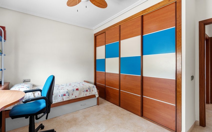 Revente - Villa -
Alicante - Rebolledo