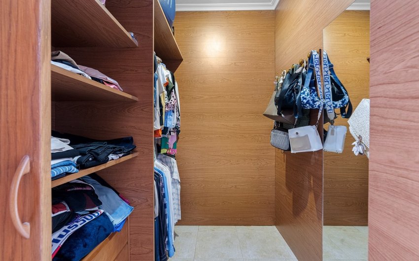 Revente - Villa -
Alicante - Rebolledo