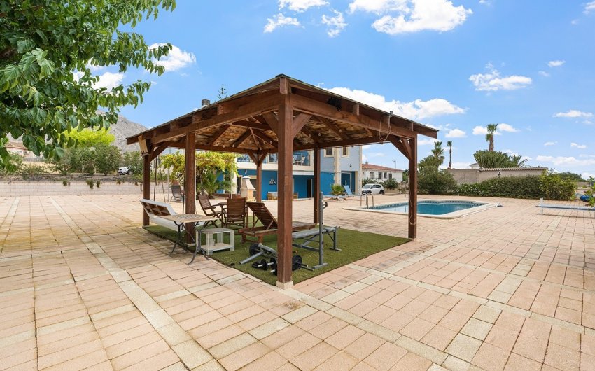 Revente - Villa -
Alicante - Rebolledo