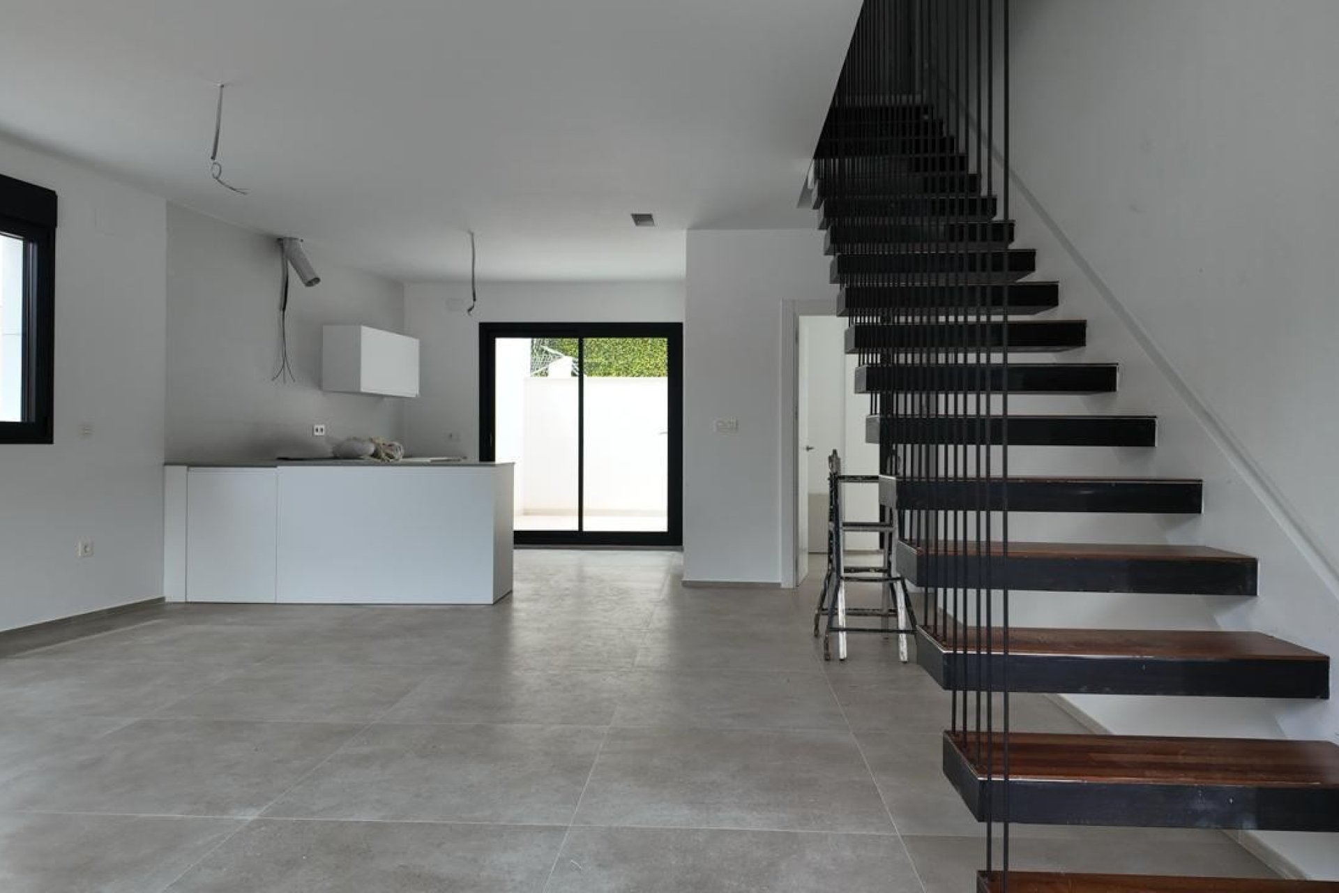 Revente - Villa -
Alicante - Vistahermosa