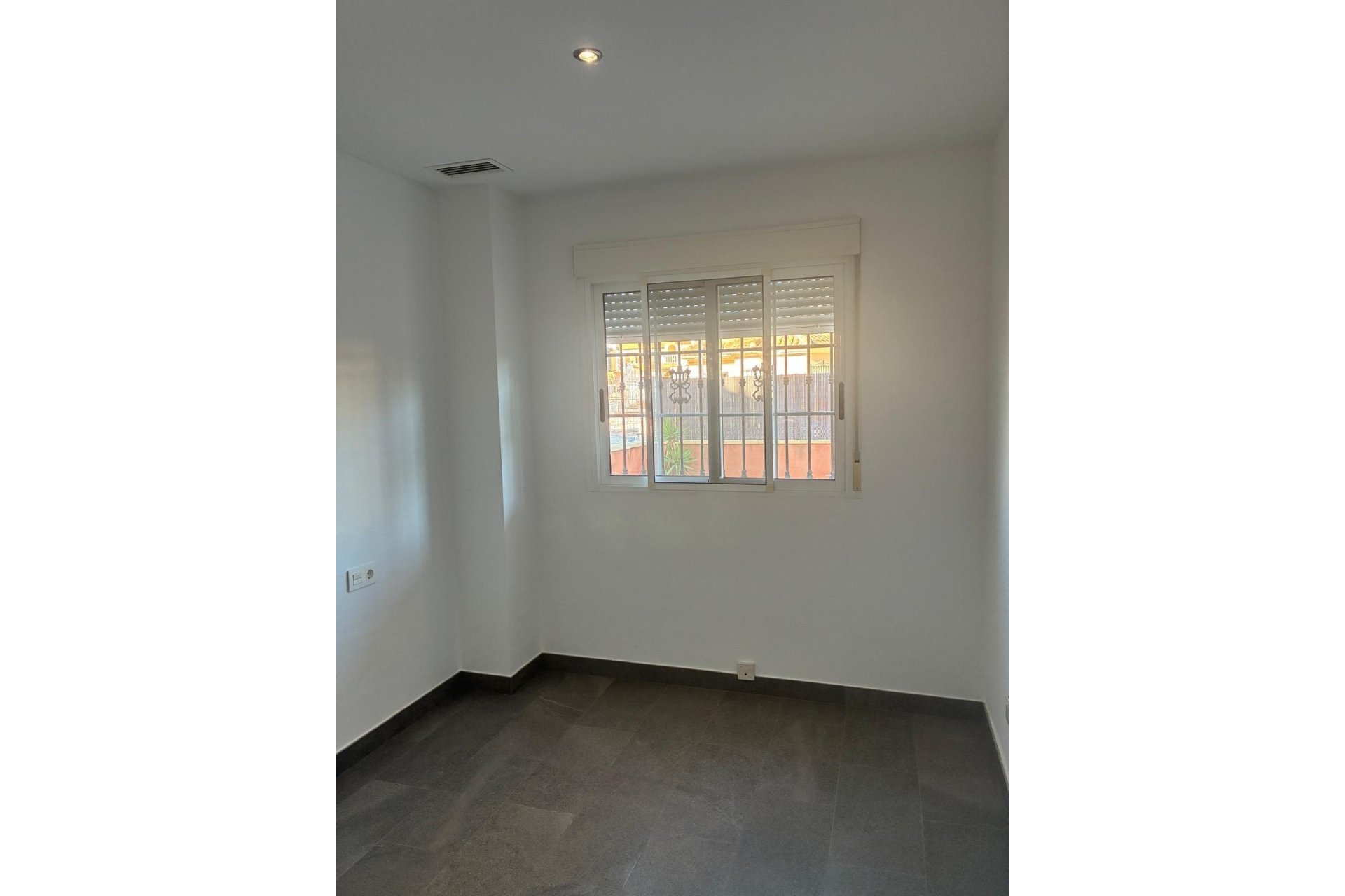 Revente - Villa -
Almoradí - El Banet