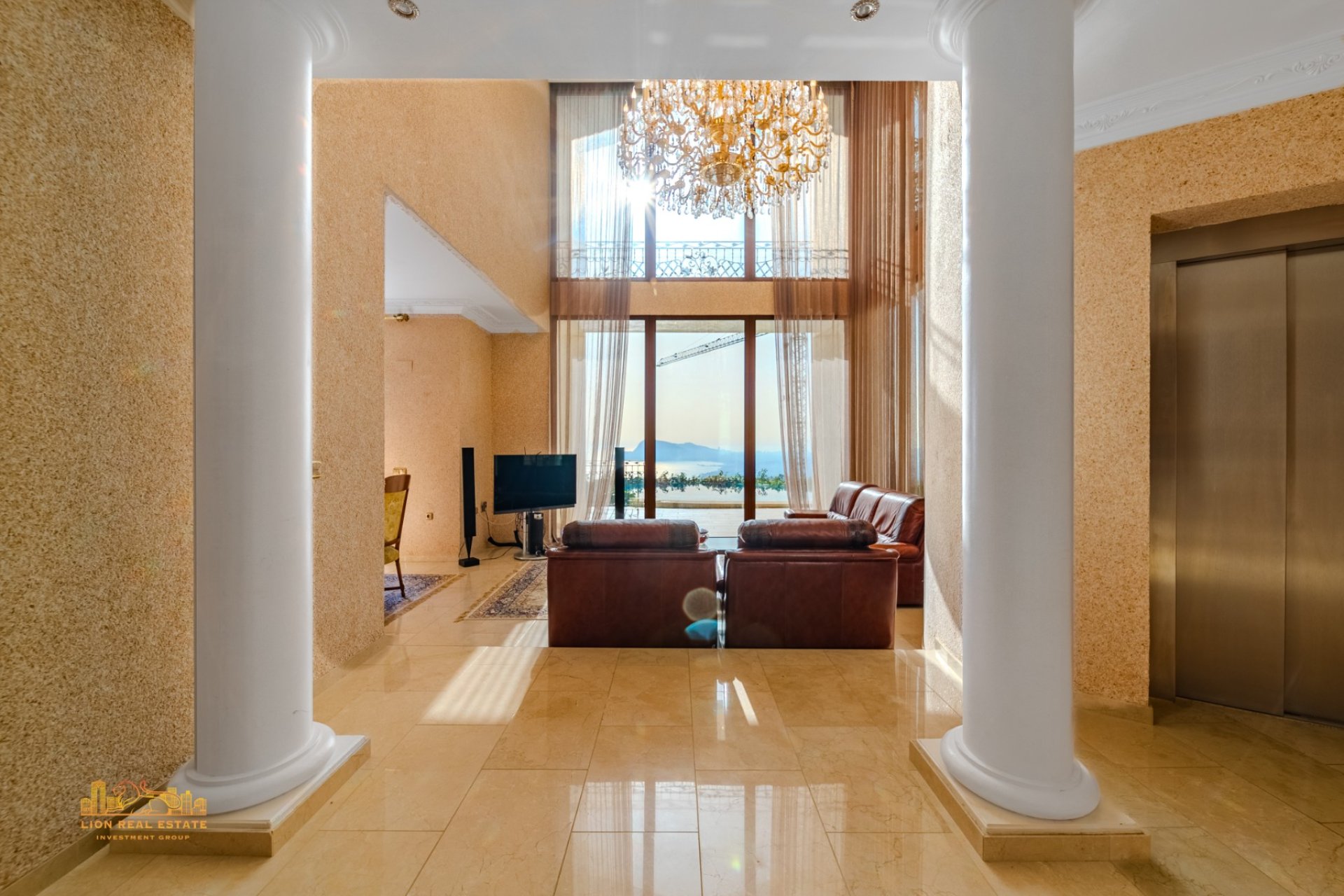 Revente - Villa -
Altea