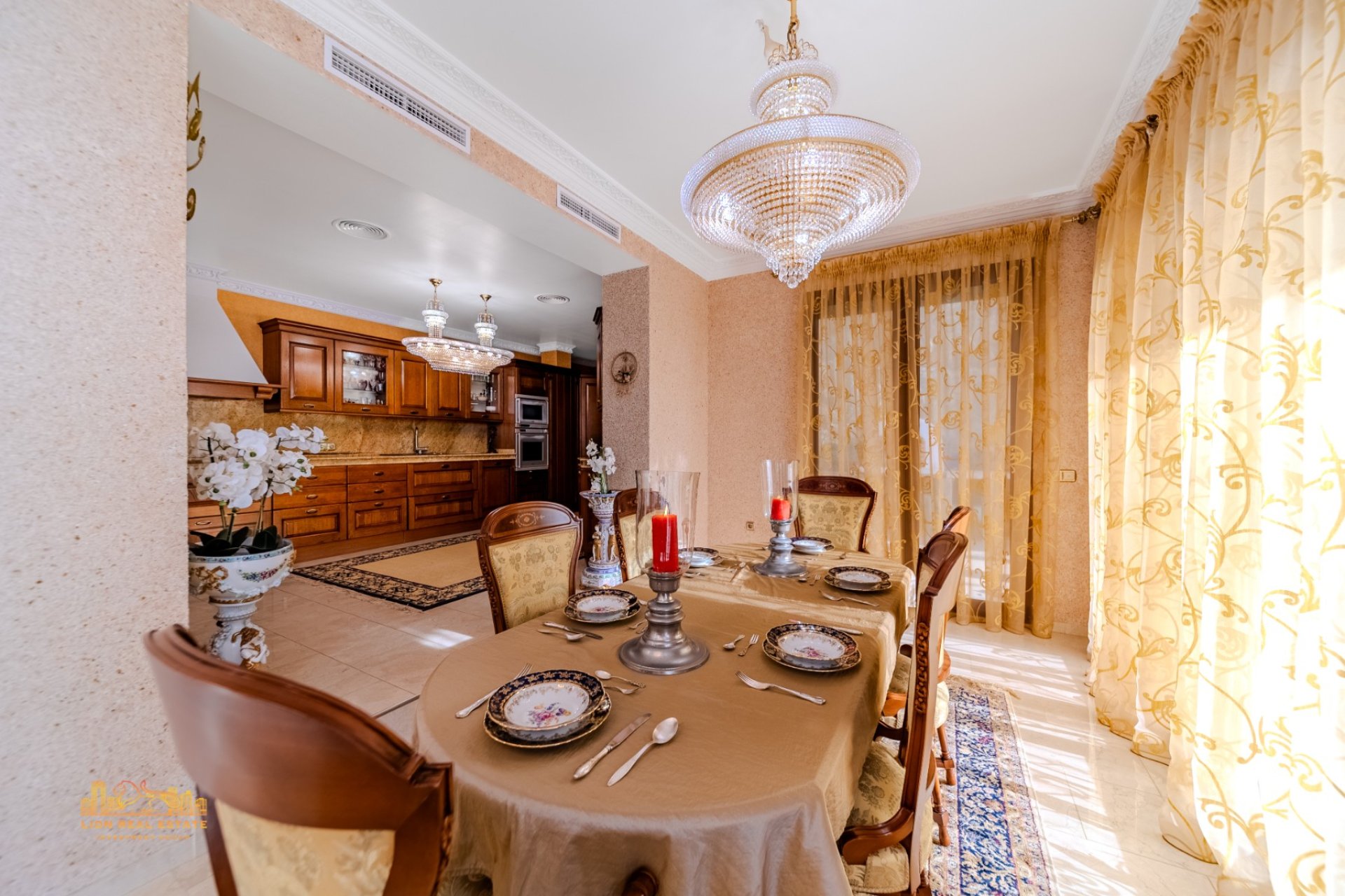 Revente - Villa -
Altea