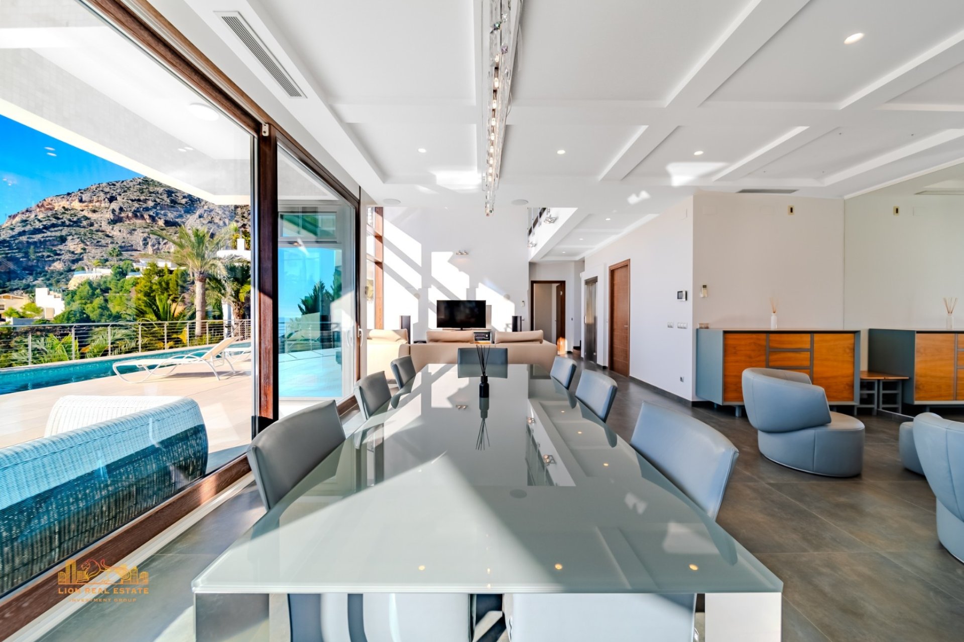 Revente - Villa -
Altea