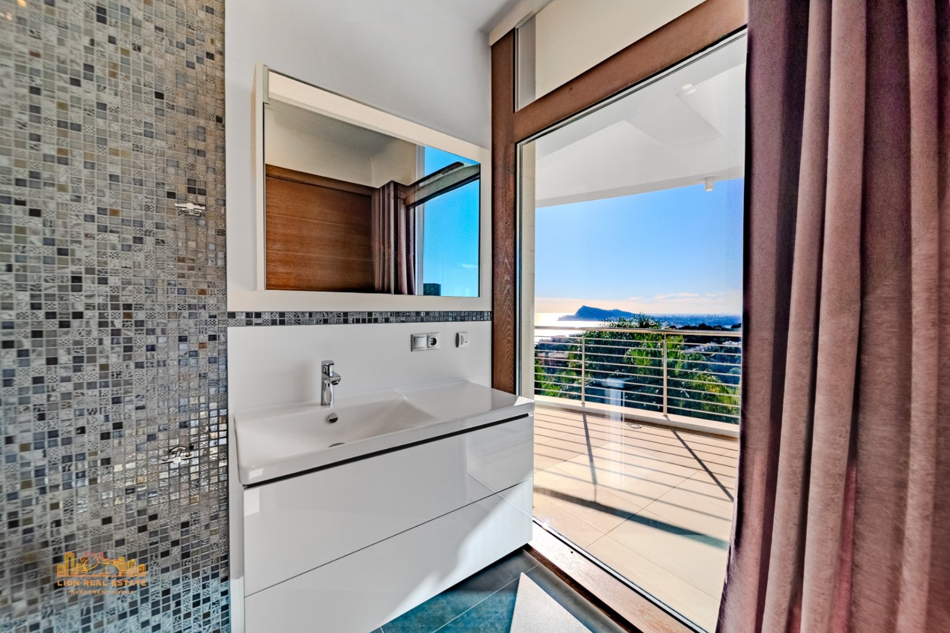 Revente - Villa -
Altea