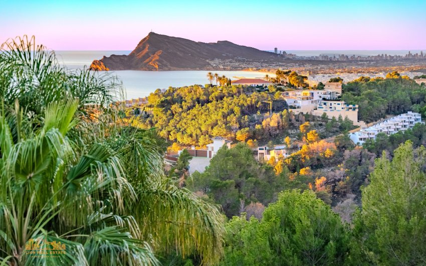 Revente - Villa -
Altea