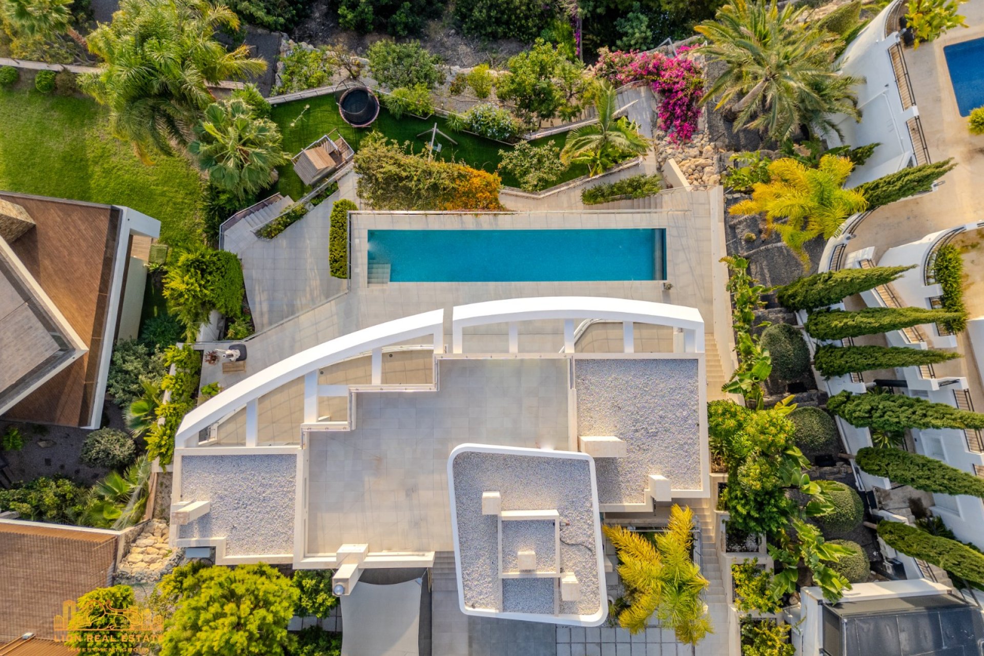 Revente - Villa -
Altea