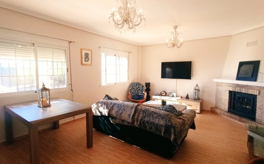 Revente - Villa -
Avileses - Inland