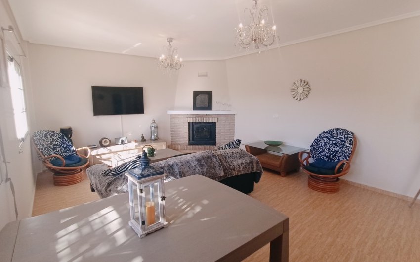 Revente - Villa -
Avileses - Inland