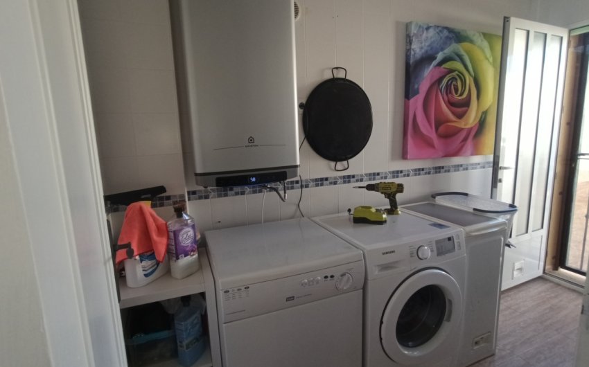 Revente - Villa -
Avileses - Inland