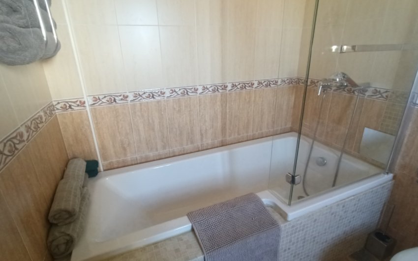 Revente - Villa -
Avileses - Inland