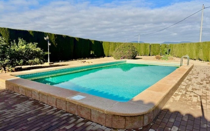 Revente - Villa -
Avileses - Inland