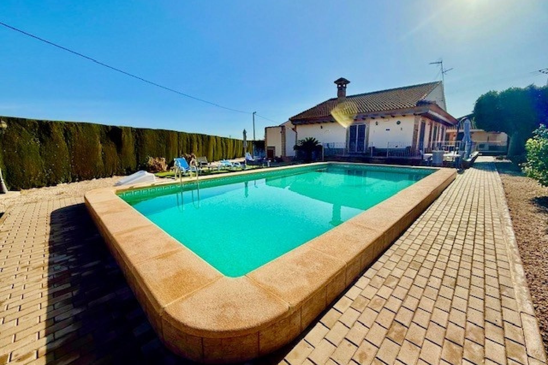 Revente - Villa -
Avileses - Inland