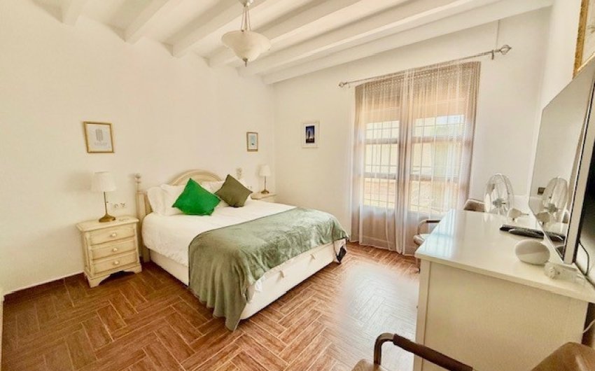 Revente - Villa -
Avileses - Inland