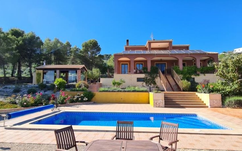 Revente - Villa -
Balones