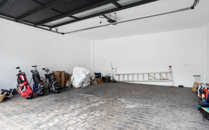 Revente - Villa -
Benahavís - Cortés