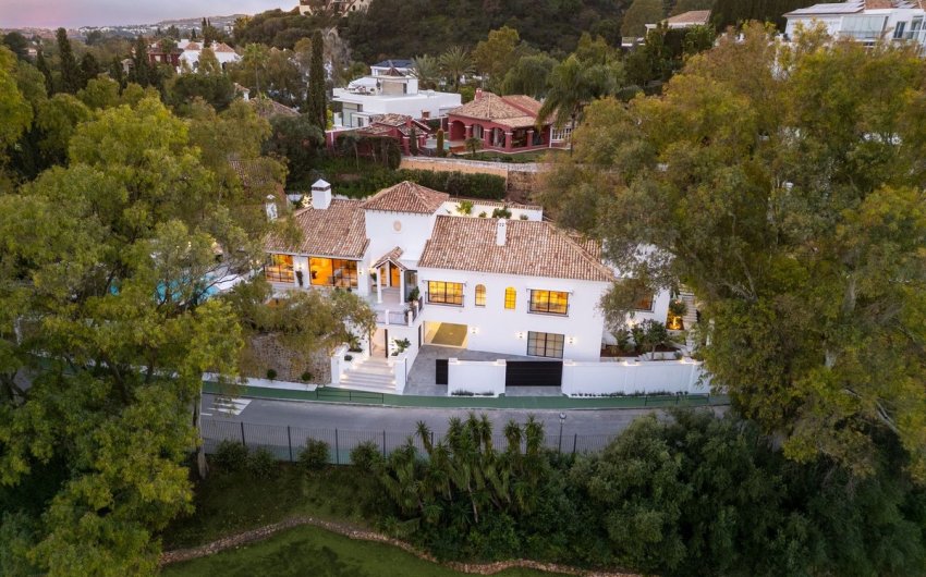 Revente - Villa -
Benahavís - Costa del Sol