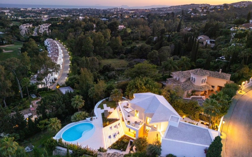 Revente - Villa -
Benahavís - Costa del Sol