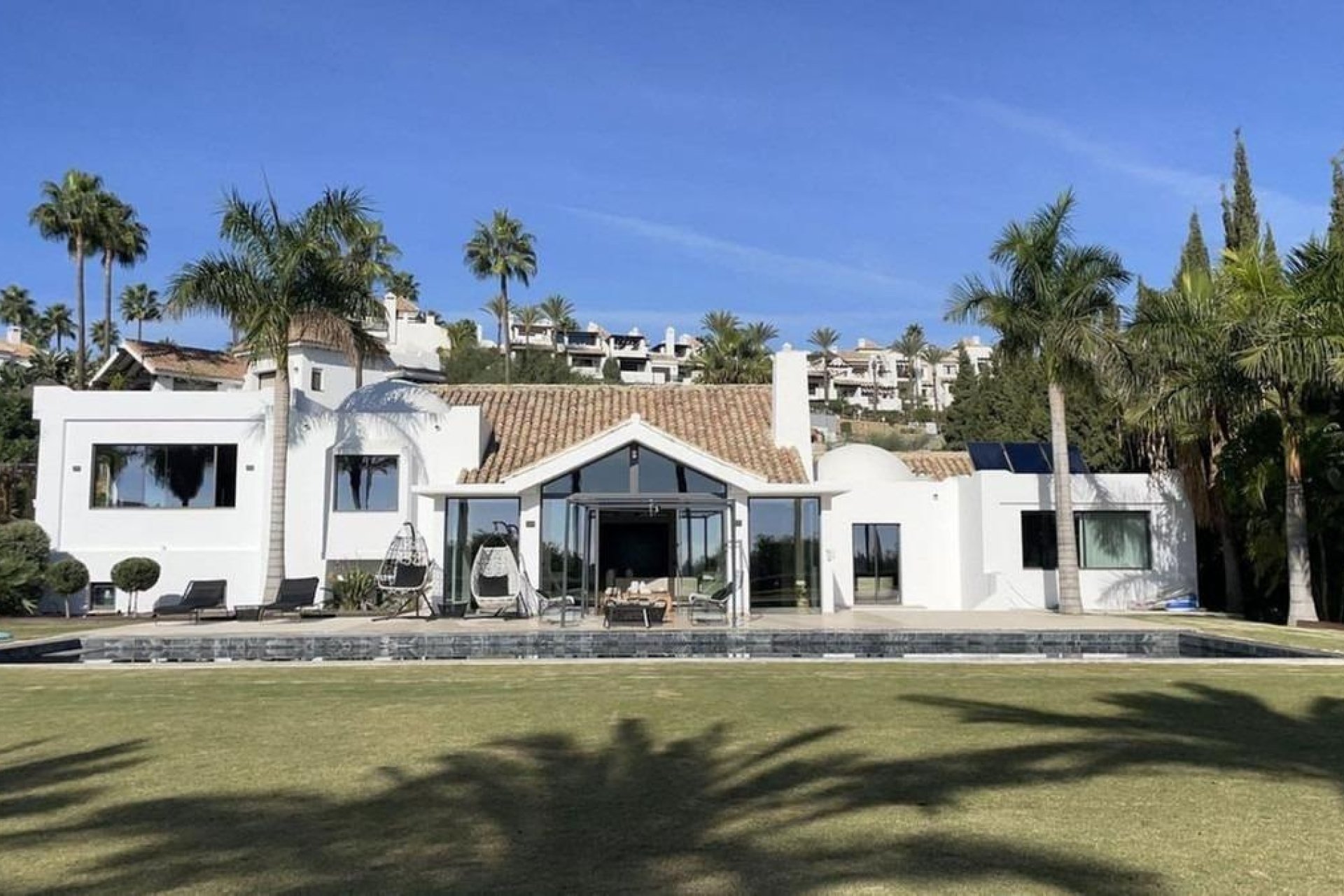 Revente - Villa -
Benahavís - El Paraíso