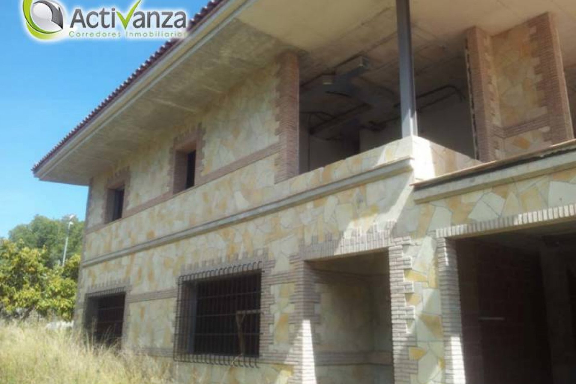 Revente - Villa -
Benidorm - Urbanizaciones