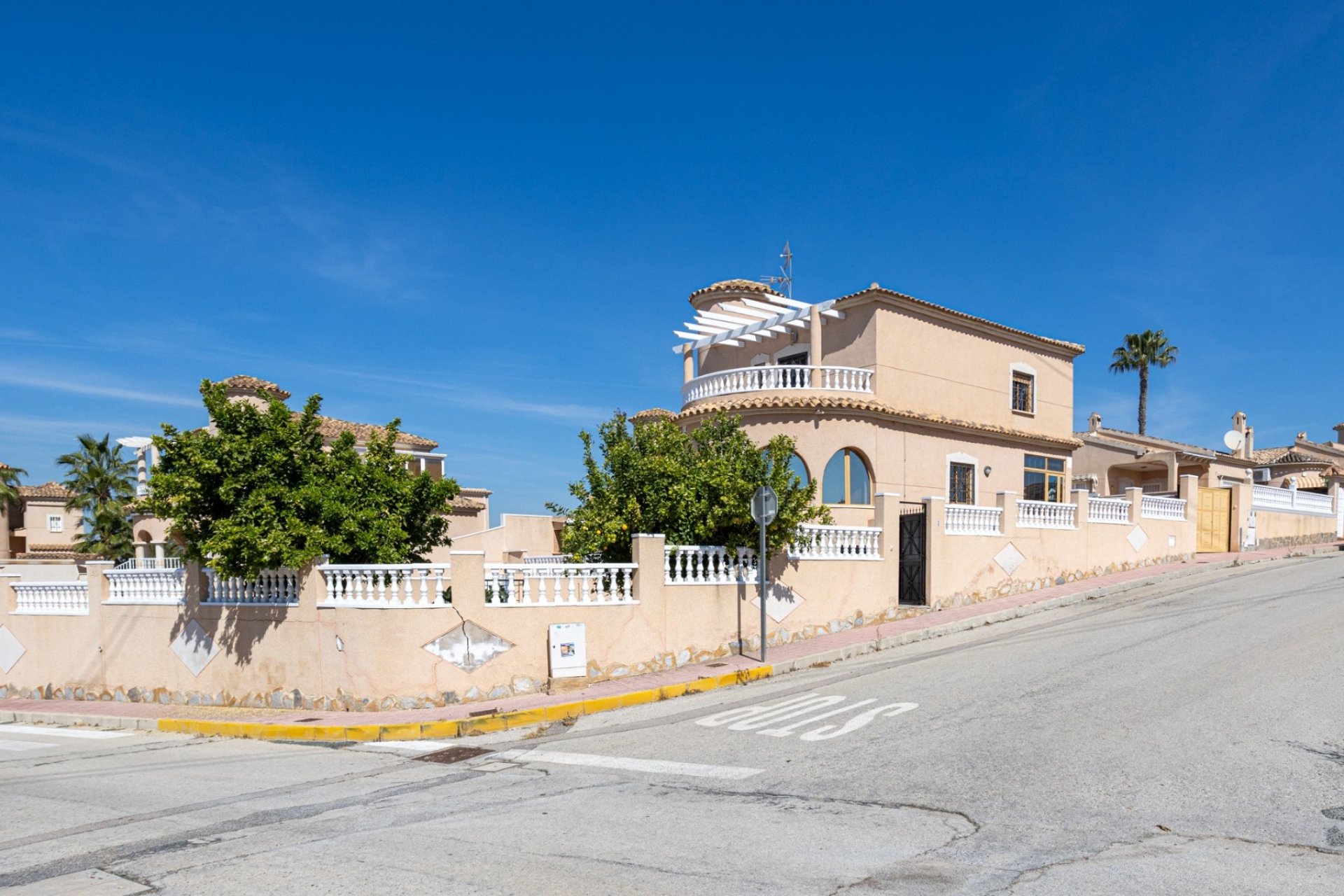 Revente - Villa -
Benijofar - Costa Blanca