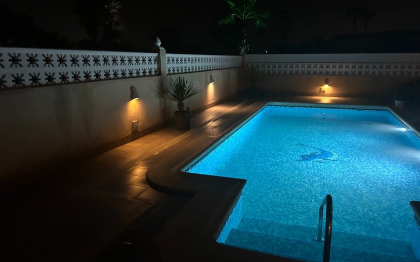 Revente - Villa -
Benijofar - Monte Azul