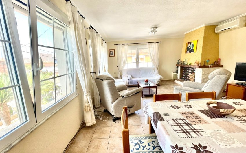 Revente - Villa -
Benijofar - pueblo