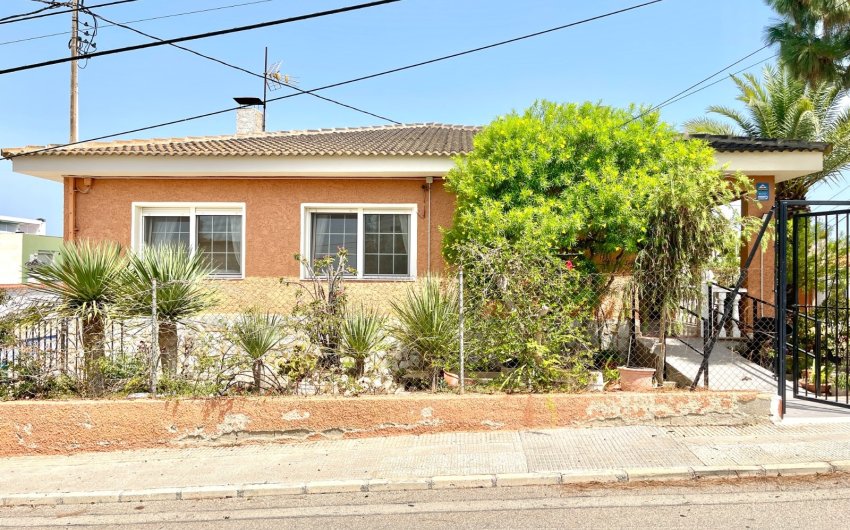 Revente - Villa -
Benijofar - pueblo