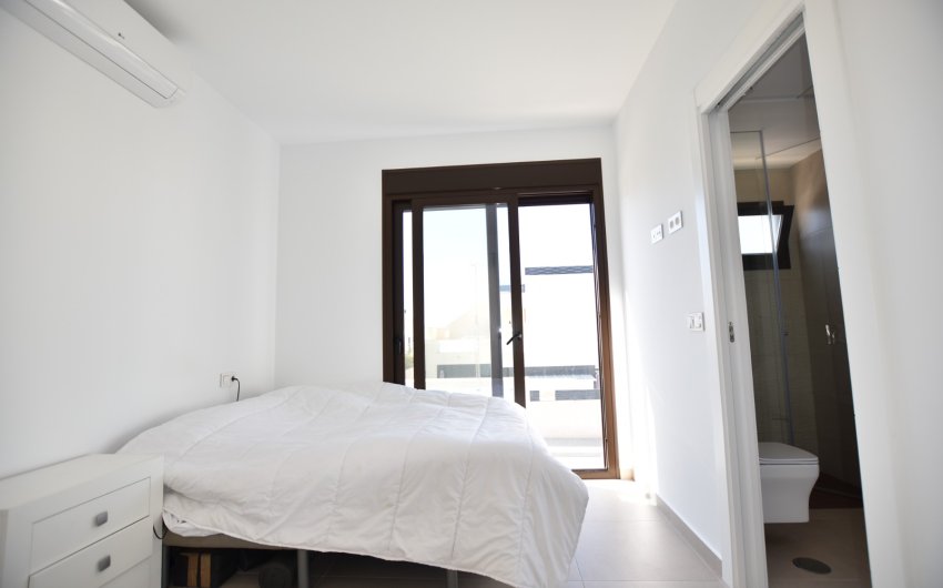 Revente - Villa -
Benijofar