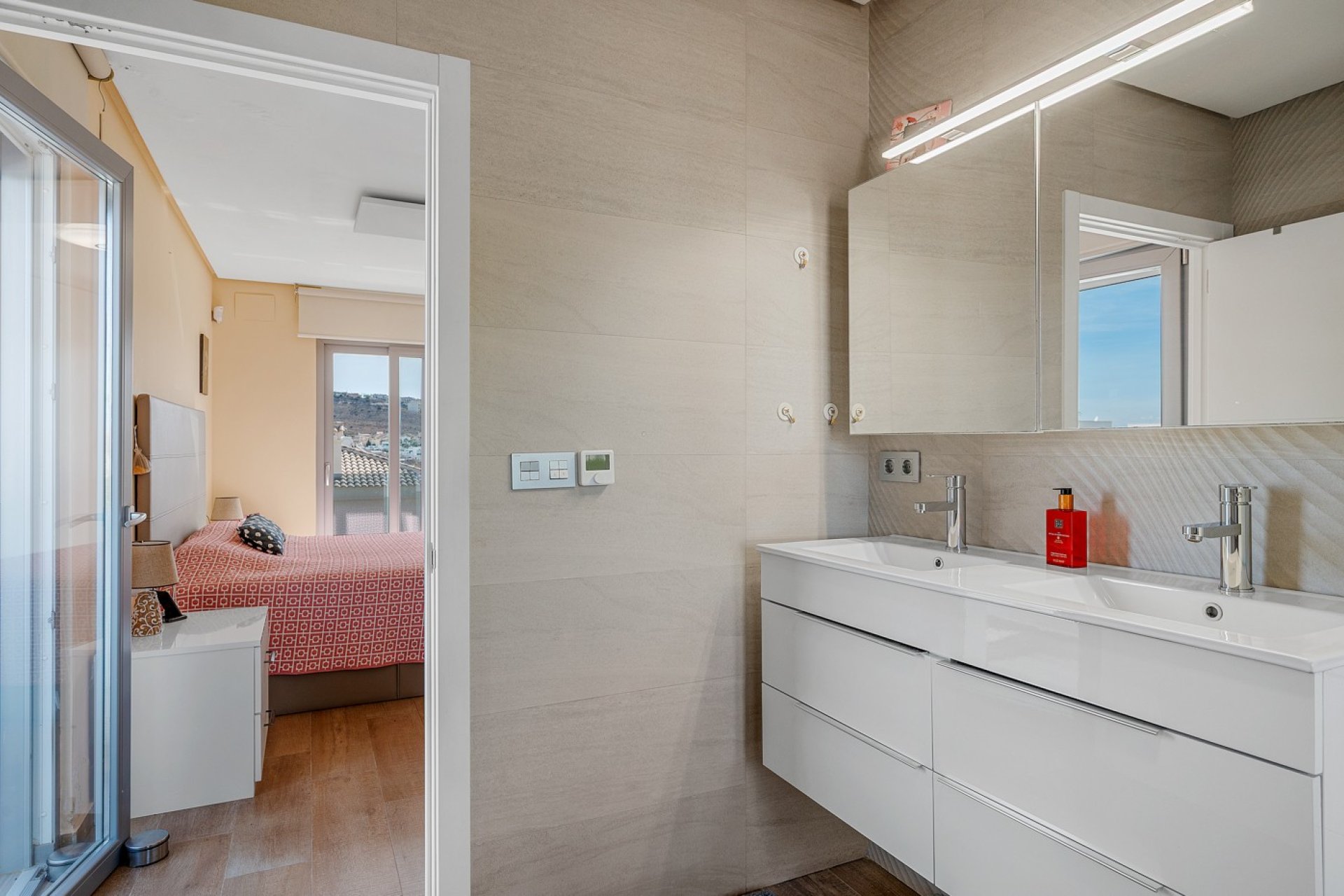 Revente - Villa -
Benijofar