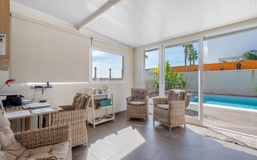 Revente - Villa -
Benijofar