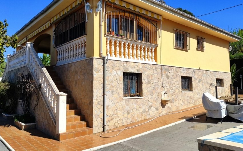 Revente - Villa -
Benillup