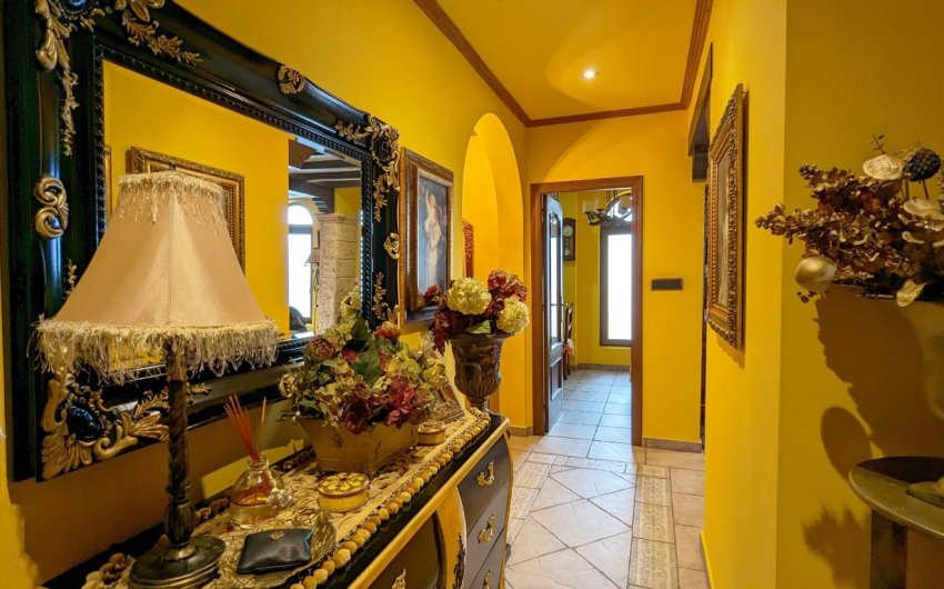 Revente - Villa -
Bigastro - Inland