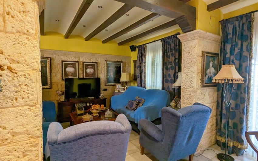 Revente - Villa -
Bigastro - Inland