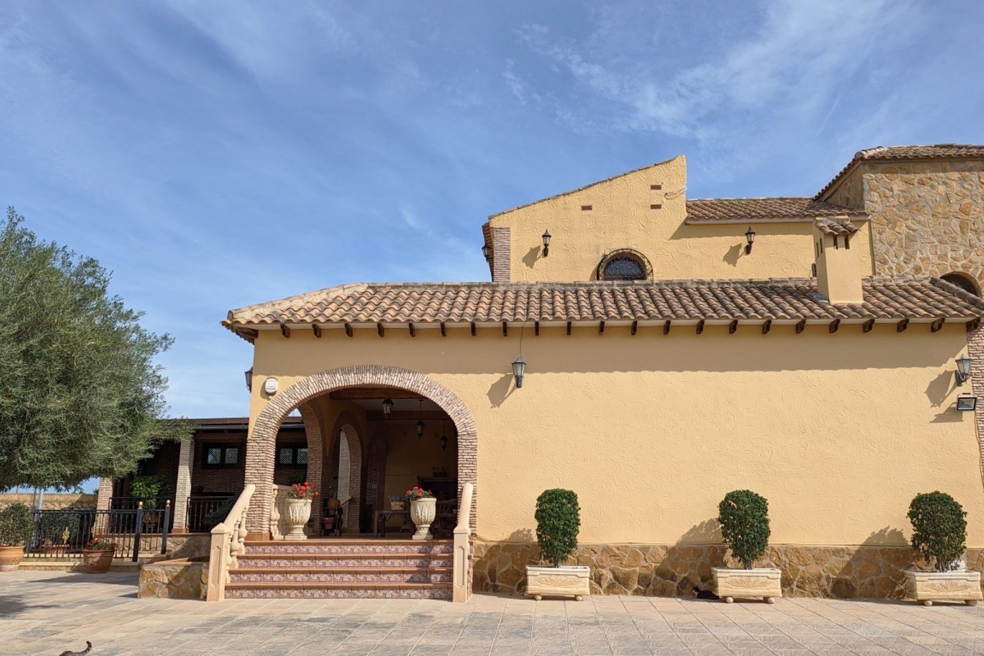 Revente - Villa -
Bigastro - Inland