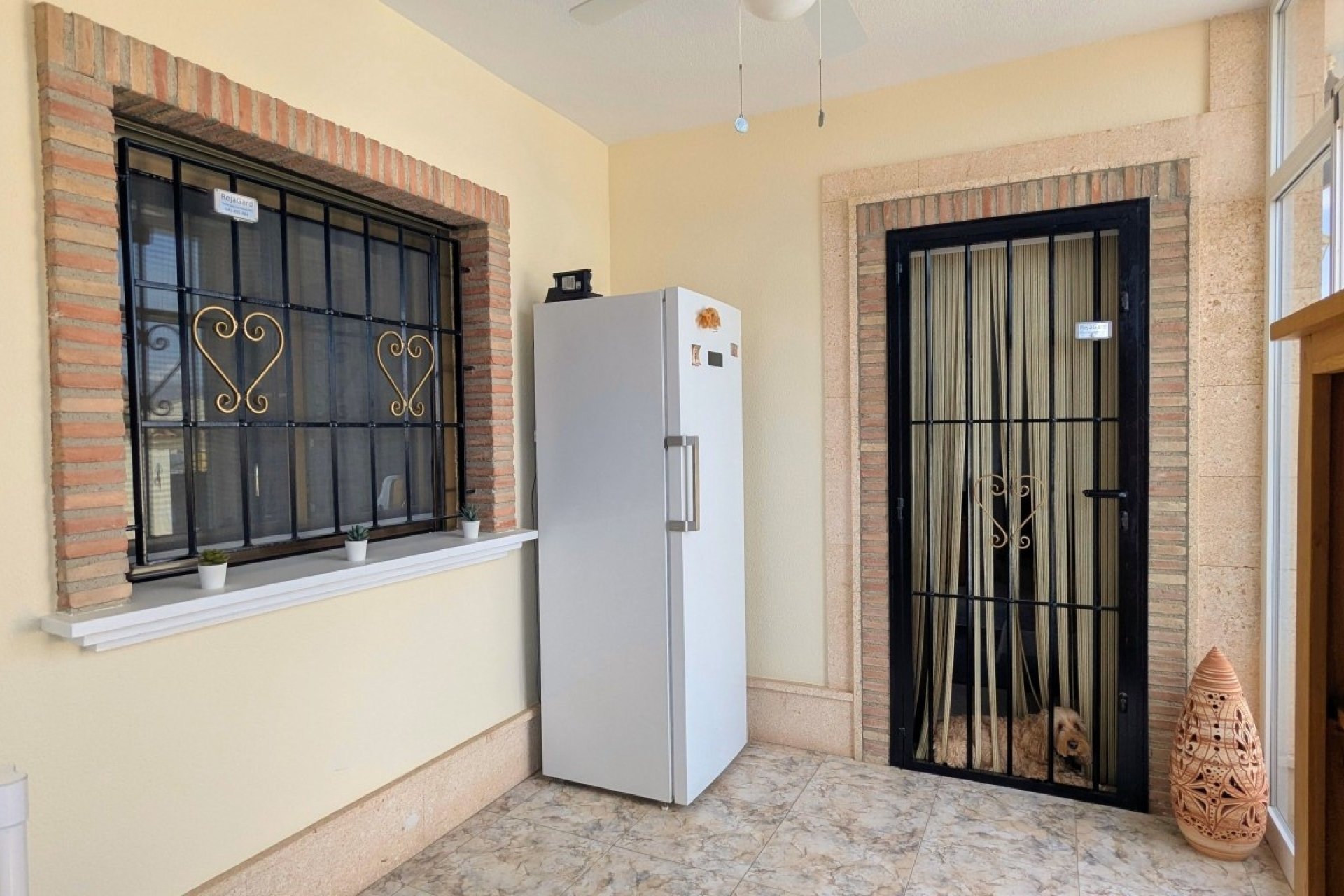 Revente - Villa -
Bigastro - Inland