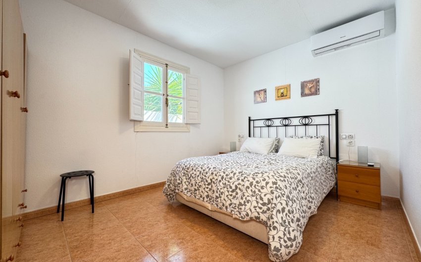 Revente - Villa -
Blanca