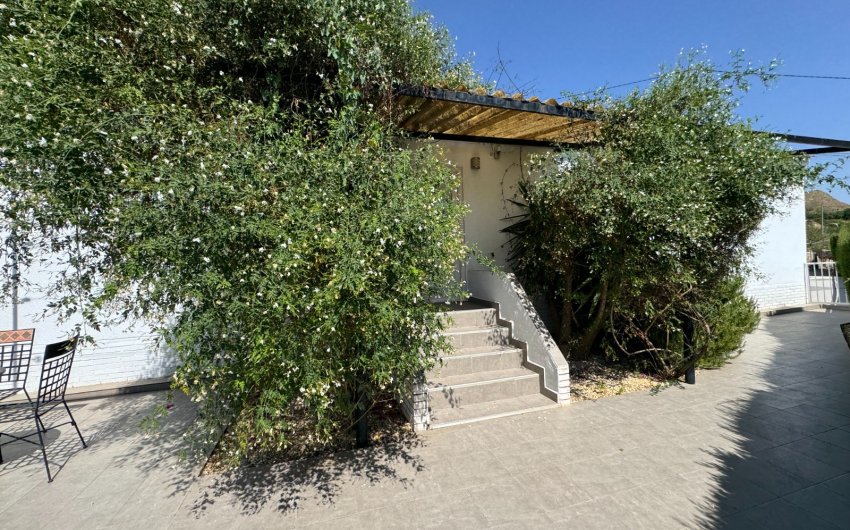 Revente - Villa -
Blanca