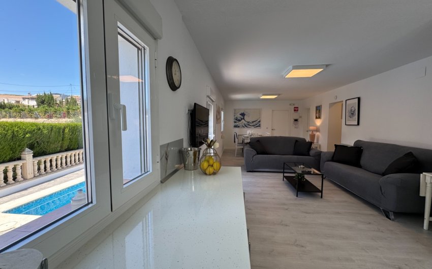 Revente - Villa -
Blanca