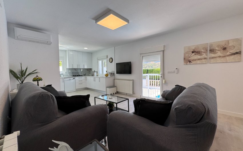 Revente - Villa -
Blanca