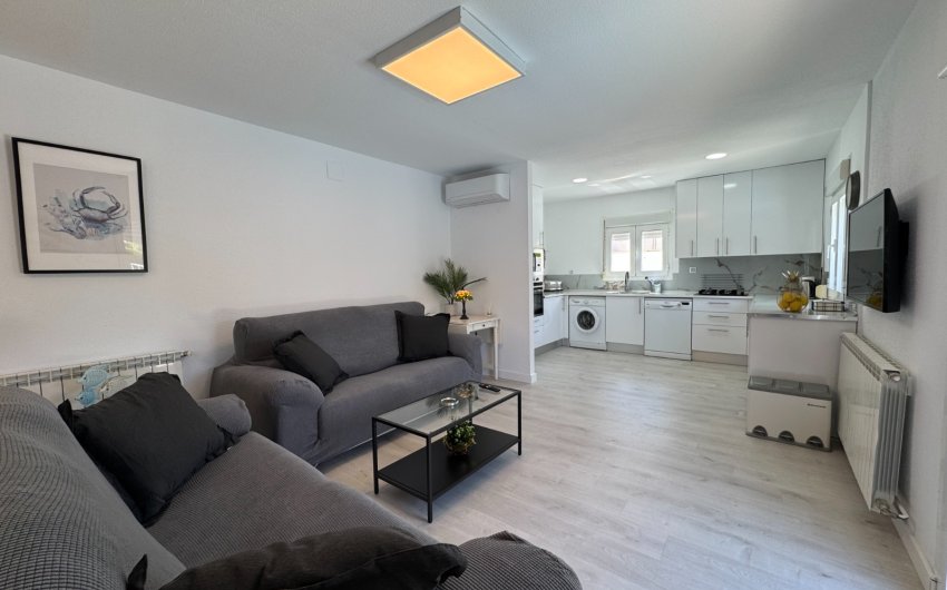 Revente - Villa -
Blanca