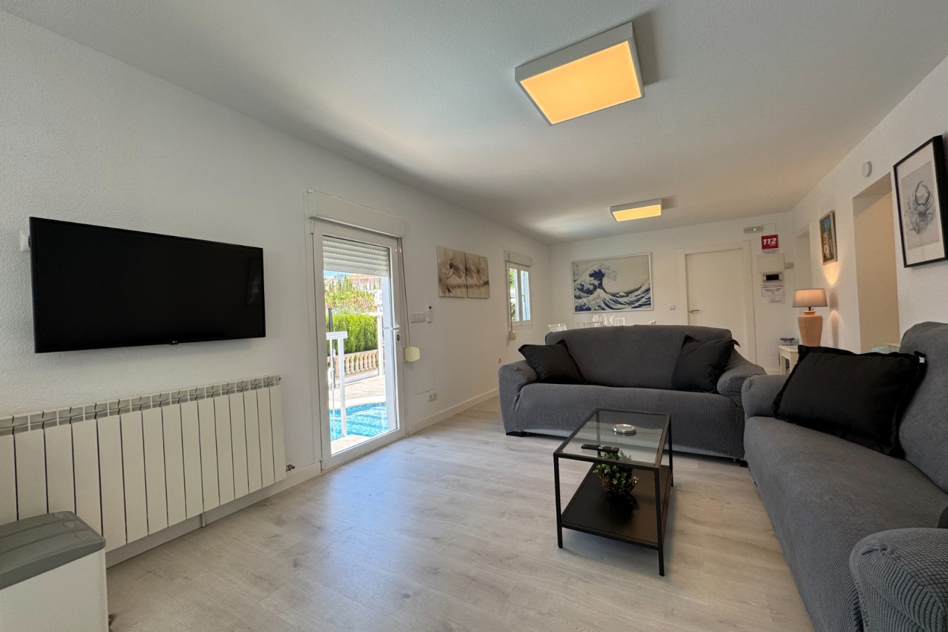 Revente - Villa -
Blanca