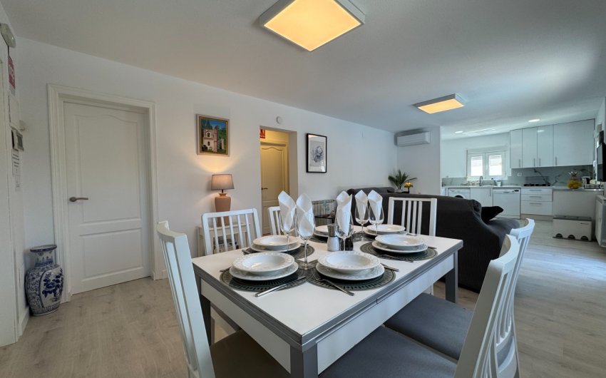 Revente - Villa -
Blanca