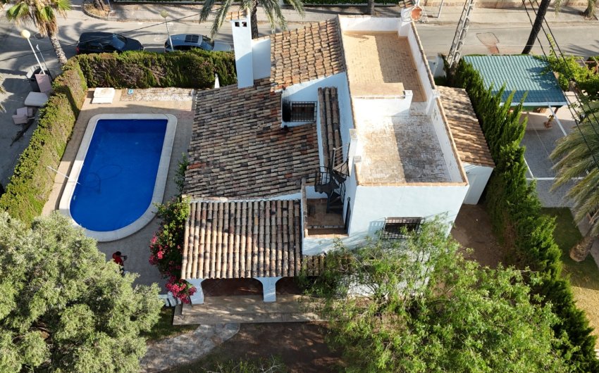 Revente - Villa -
Cabo Roig - Costa Blanca