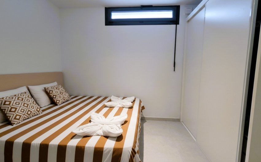 Revente - Villa -
Cabo Roig - Costa Blanca