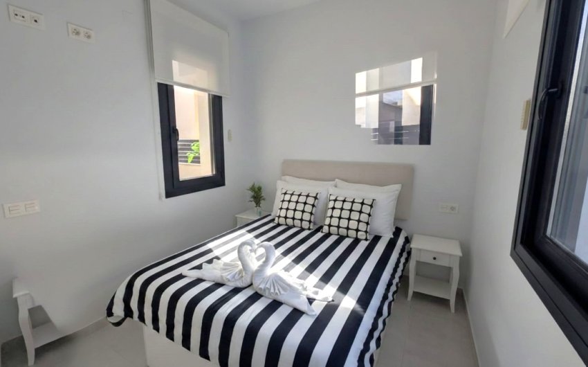 Revente - Villa -
Cabo Roig - Costa Blanca