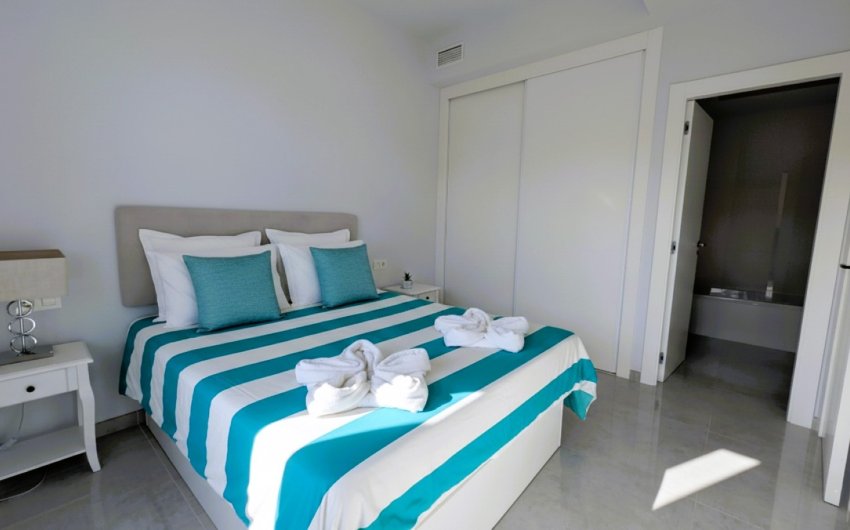 Revente - Villa -
Cabo Roig - Costa Blanca