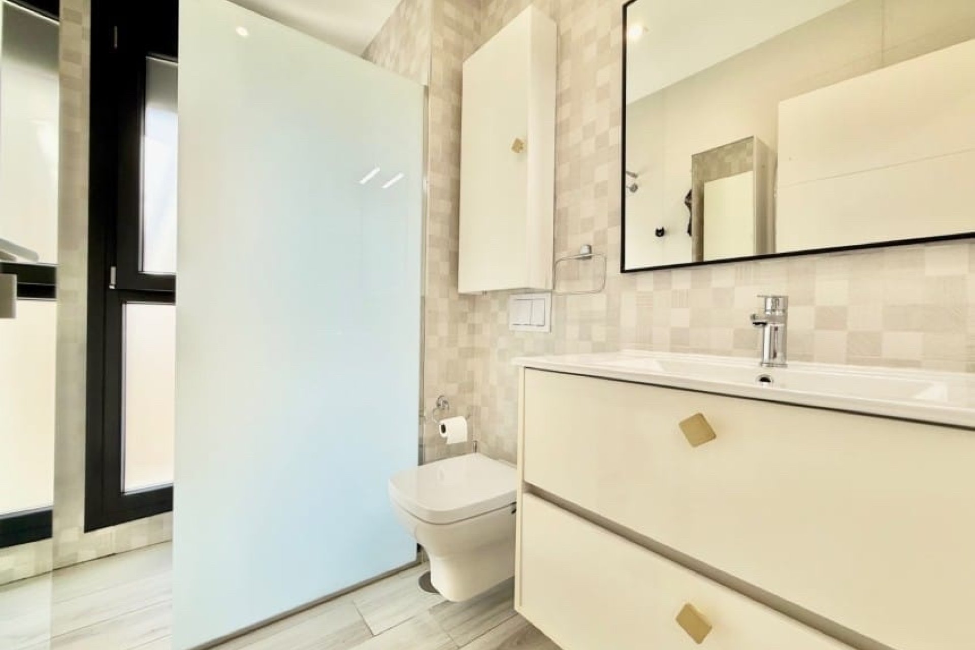 Revente - Villa -
Cabo Roig - Costa Blanca