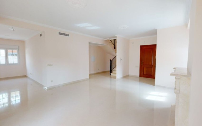 Revente - Villa -
Cabo Roig - Costa Blanca